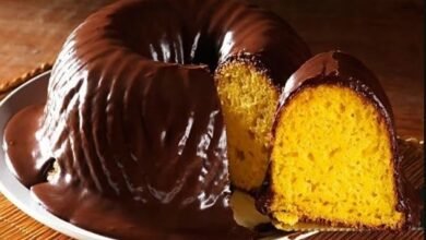 receita de Bolo De Cenoura Com Cobertura De Chocolate